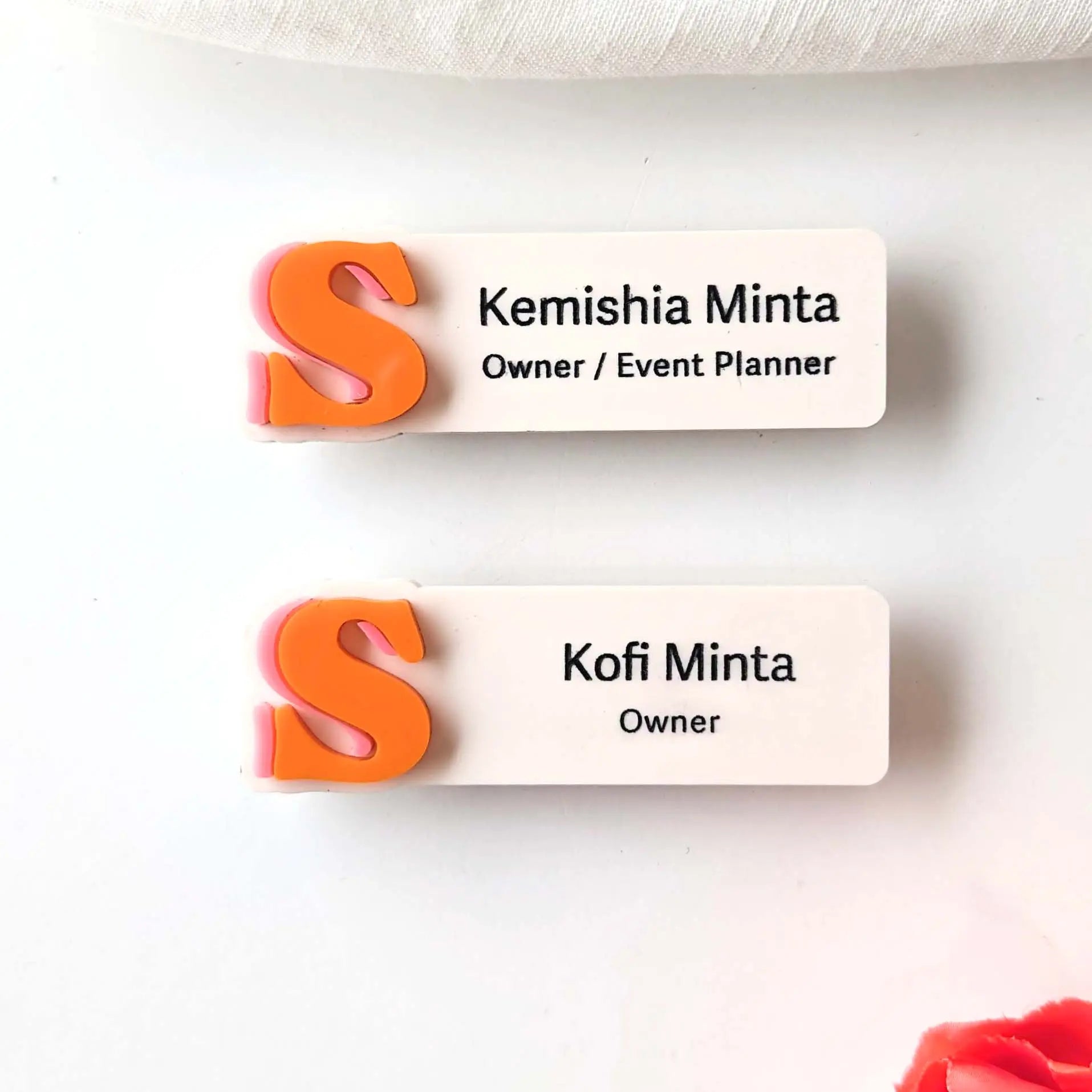 Custom Magnetic Name Tag AALVO