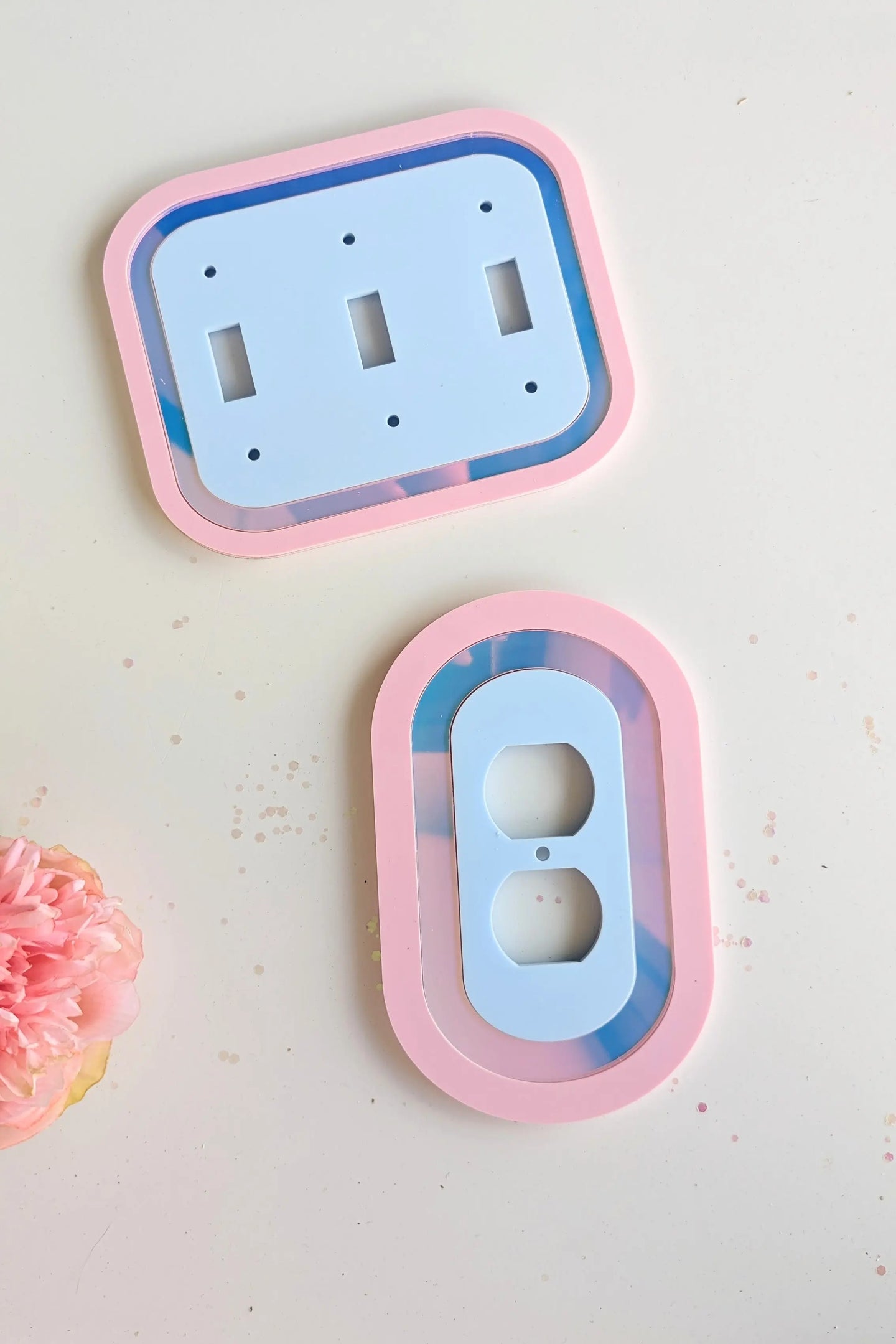 Oval Iridescent Light Switch Cover AALVO
