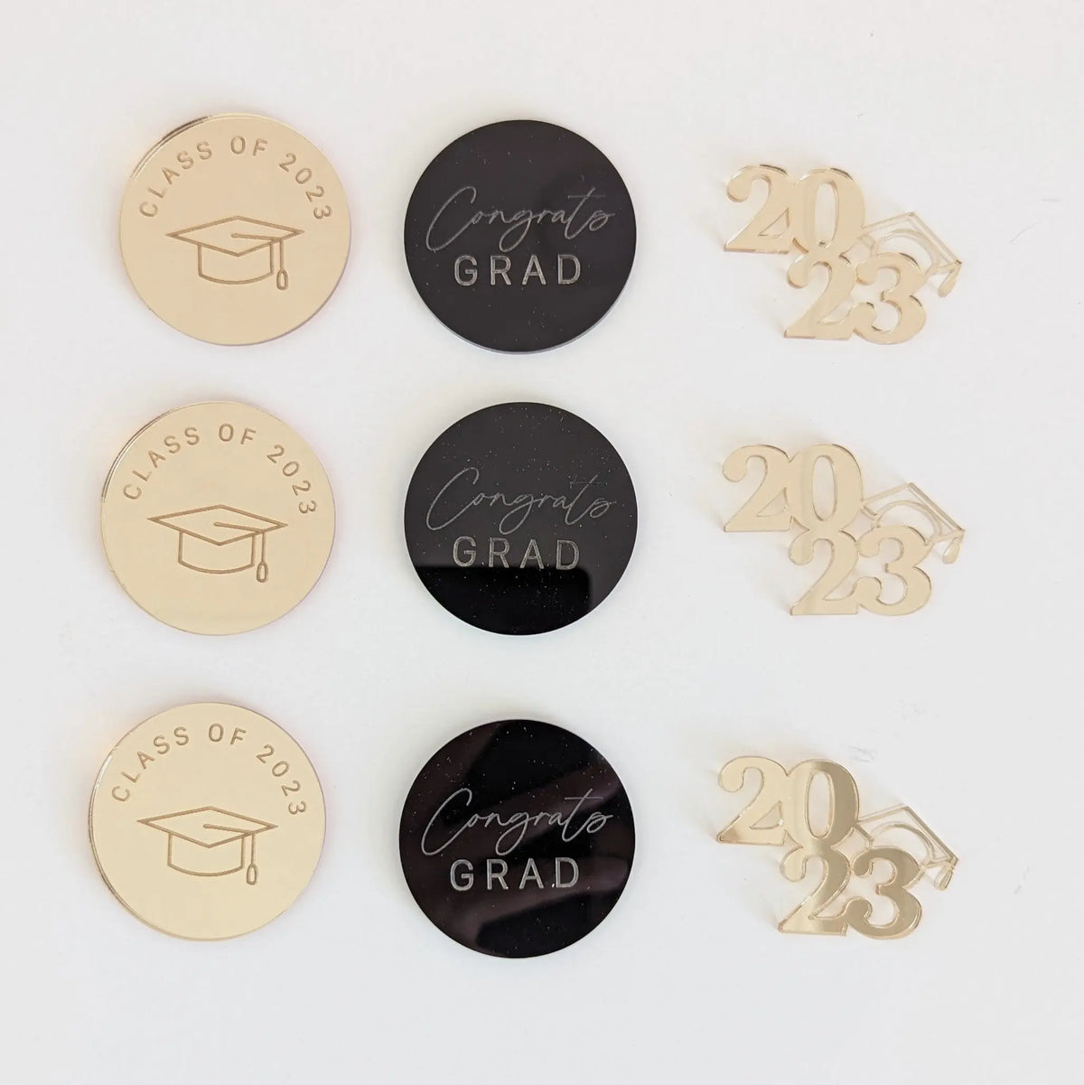 Congrats Grad / Class of Cupcake Charms AALVO