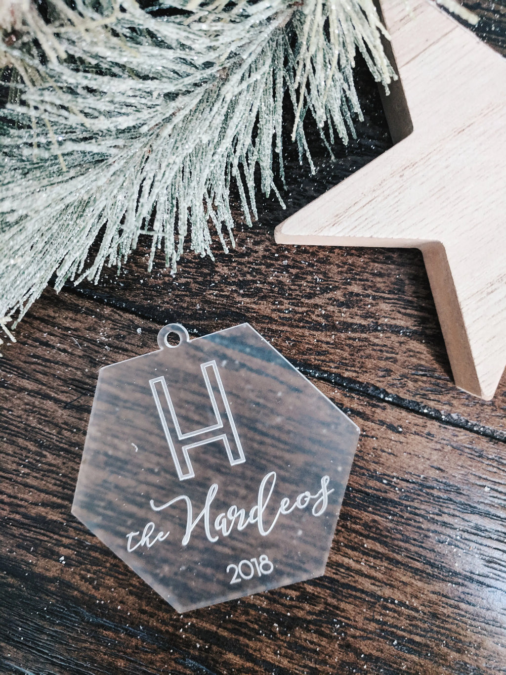 Personalized Family Name Christmas Ornament - Hex AALVO