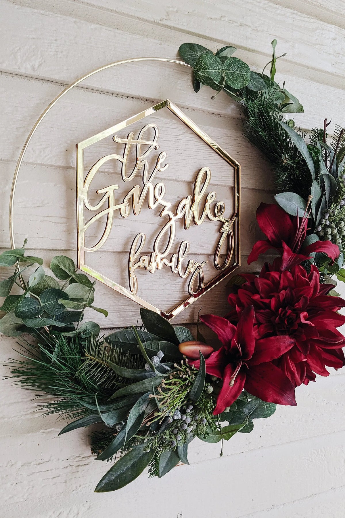 Custom Hexagon Family Wreath Name AALVO