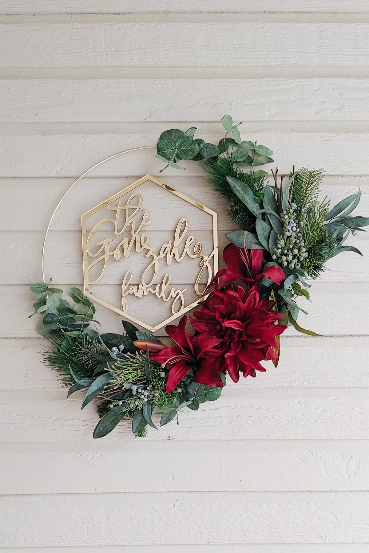 Custom Hexagon Family Wreath Name AALVO